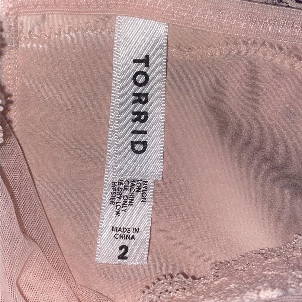 Torrid Hipster Panties With Black And White Floral Lace Embroidery. - Picture 6 of 6